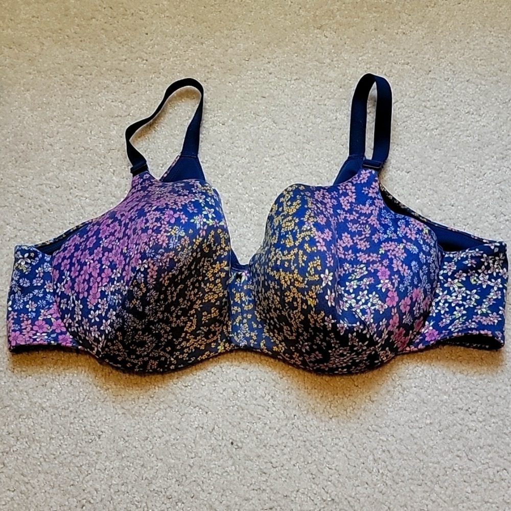 Cacique bra , size 42C
